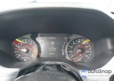 2024 Jeep Compass Latitude 4X4 z USA, uszkodzony, nr VIN 3C4NJDBN9RT132368